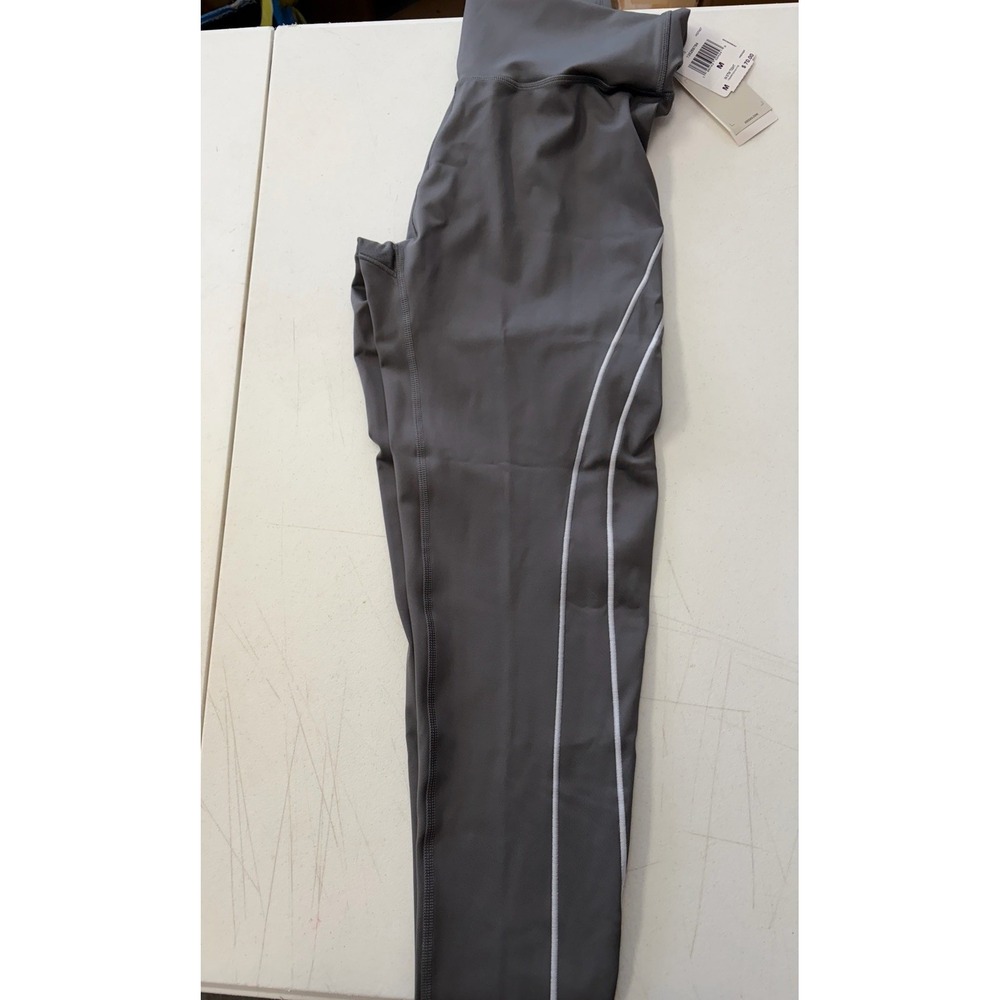 Adidas Women's 7/8 Tight--- SIZE M. NWT Gray W White Stripe